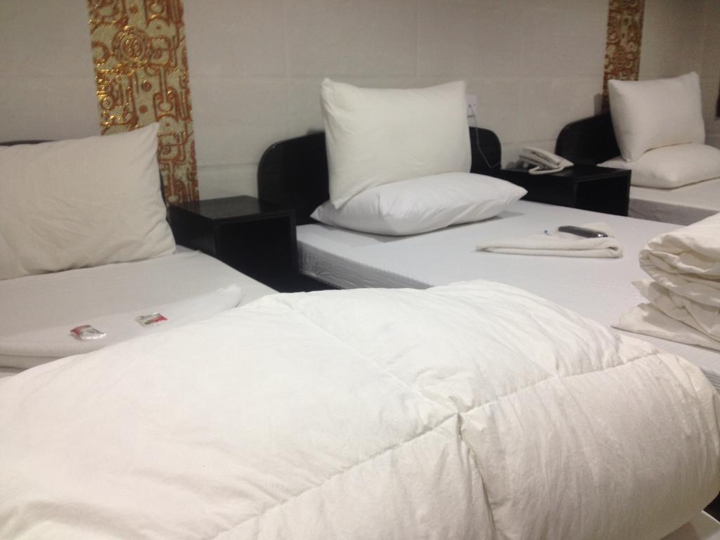 New Euro Asia Guest House Hong Kong Ngoại thất bức ảnh